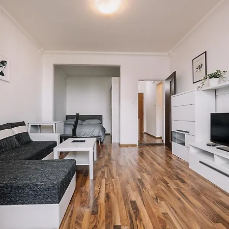 아파트 Cozy In Ruzinov